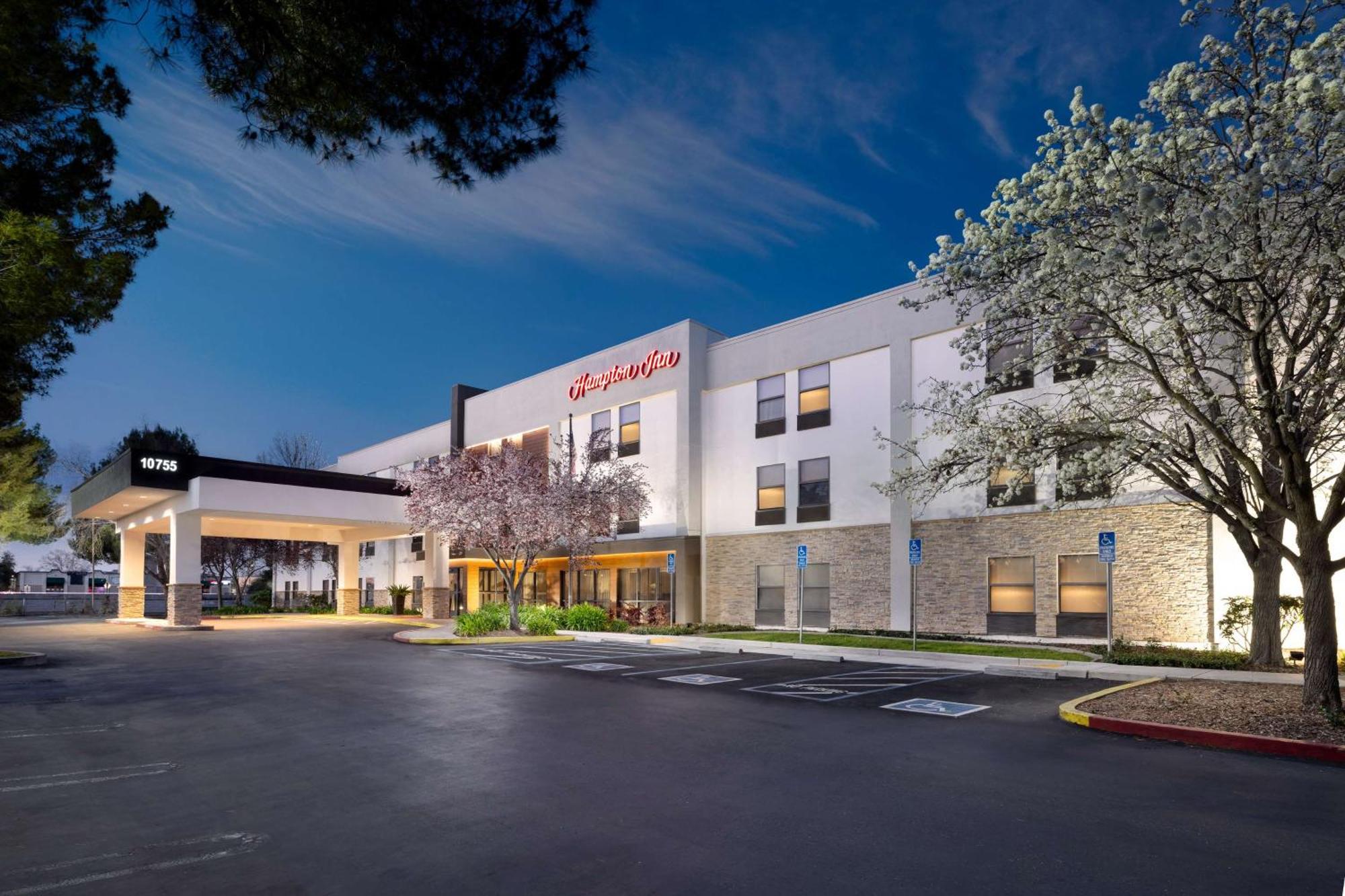Hampton Inn Sacramento/Ранчо Кордова Екстериор снимка